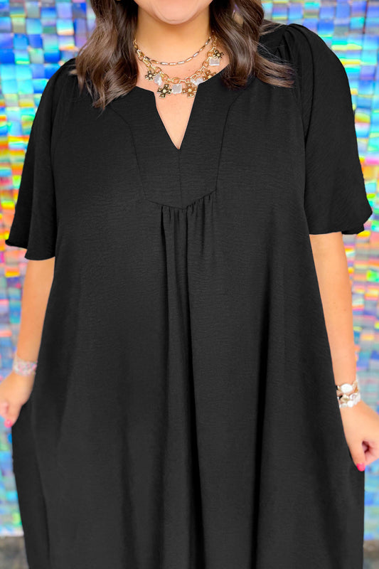 Black Plus Size Solid Color Notched Neck Short Sleeve Loose Dress