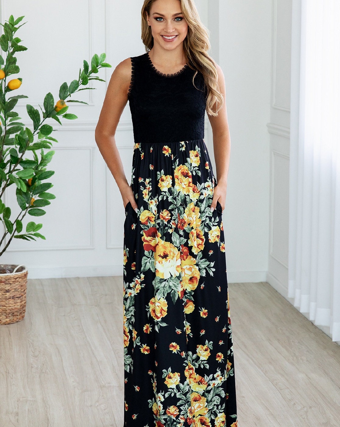 Floral Lace Maxi Dress
