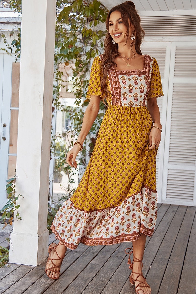 Floral Flare Maxi Dress