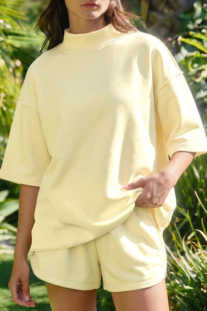 Solid Color Exposed Seam Mock Neck Oversize Tee Casual Shorts 2pcs Outfit