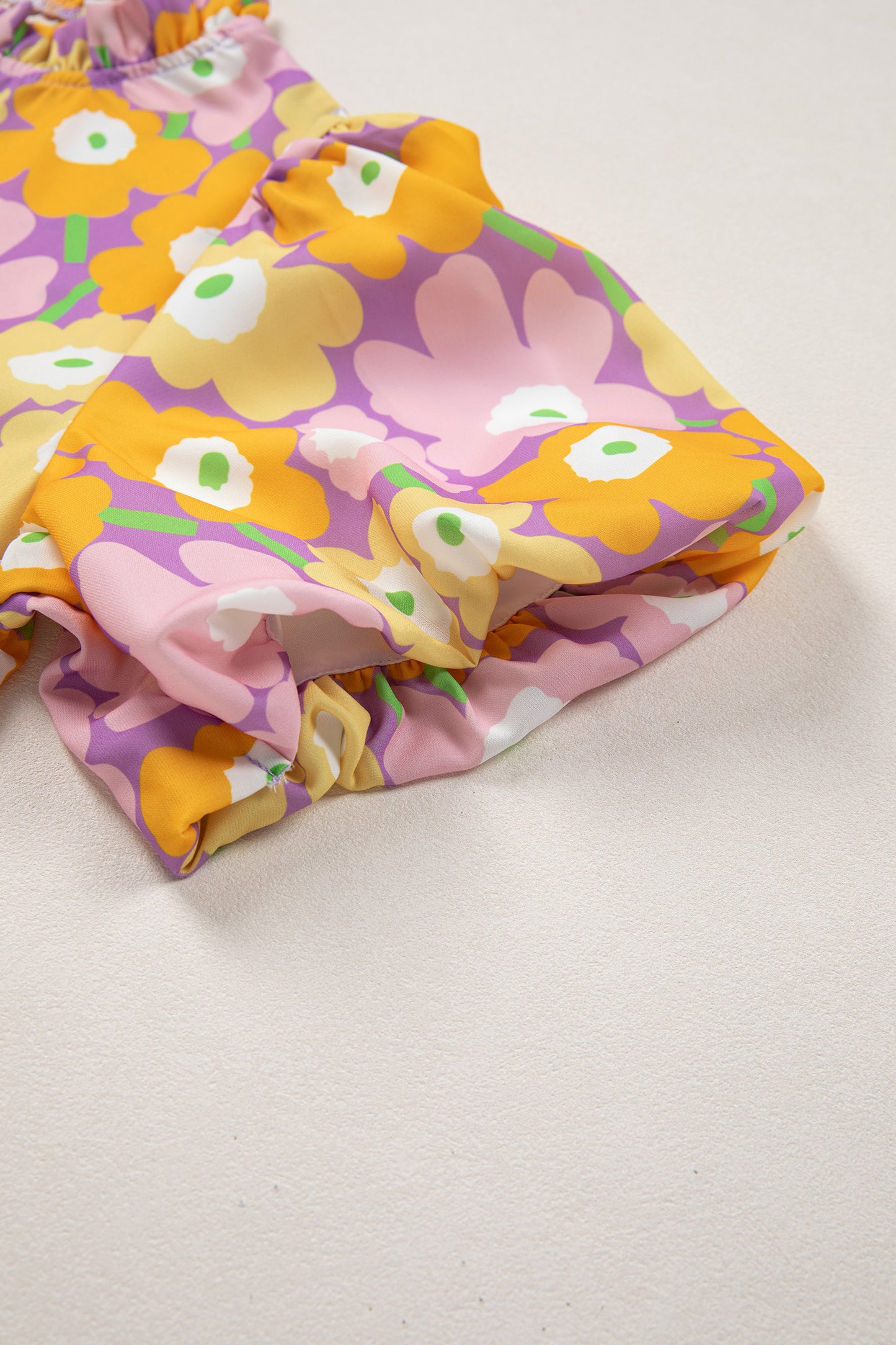 Purple Frilled Neck Puff Short Sleeve Flower Top