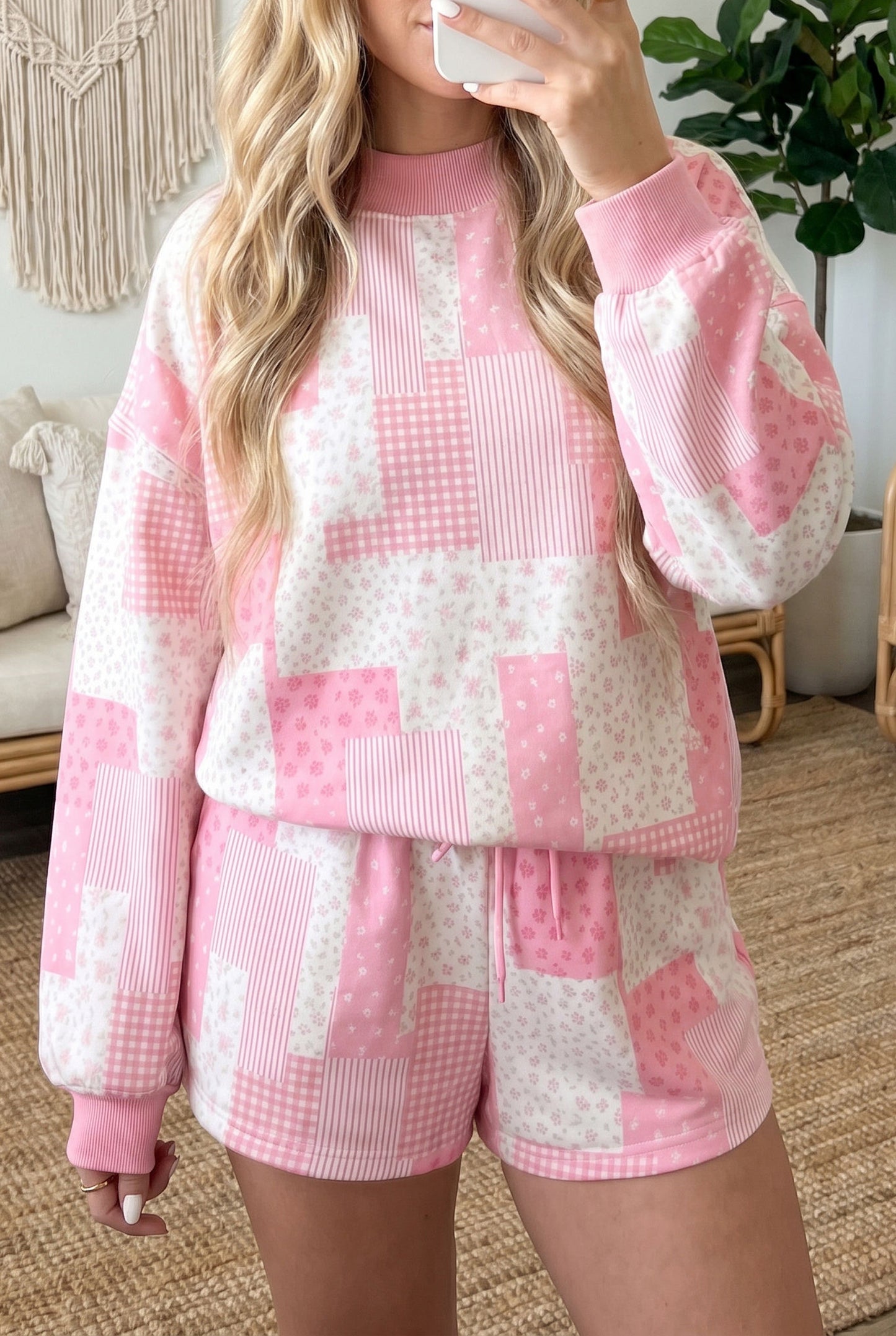 Patchwork Floral Print Drop Shoulder Baggy Pullover Drawstring Shorts Set