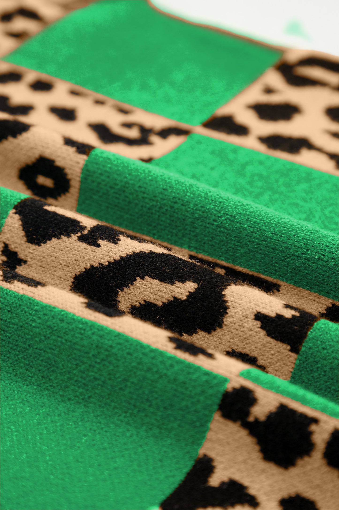 Black Leopard Checkerboard Short Sleeve Knit Sweater