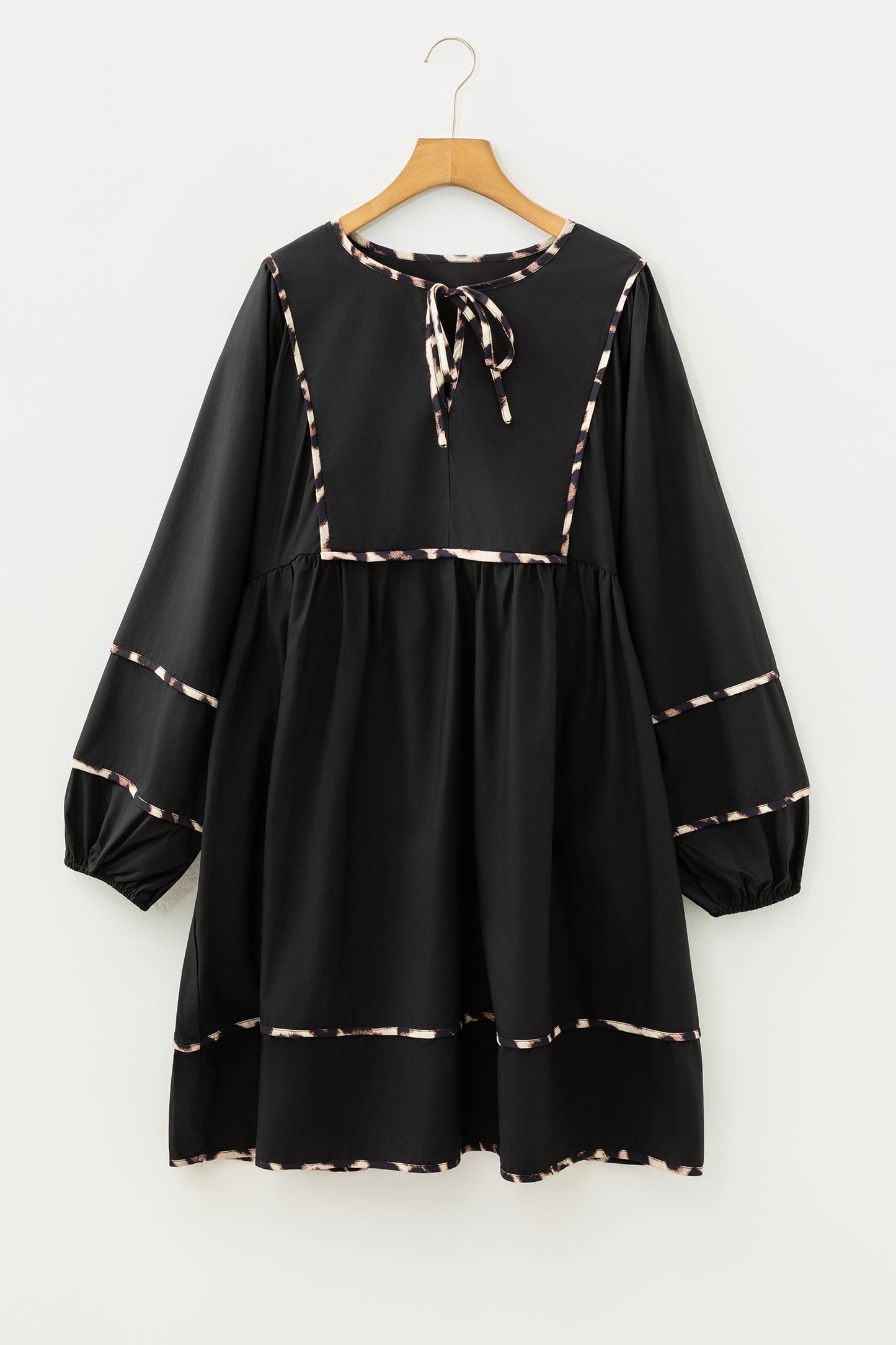 Black Plus Size Long Sleeve Leopard Contrasted Trim Tie Neck Flared Mini Dress