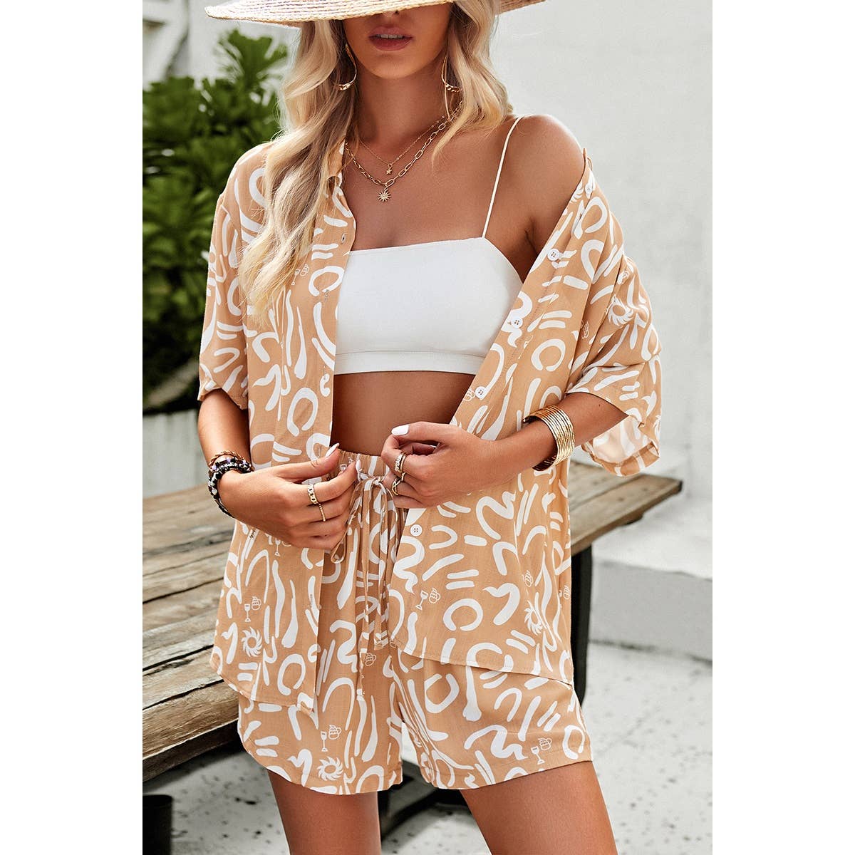 Allover Print Elastic Shorts Two Pieces Button Set - Elings