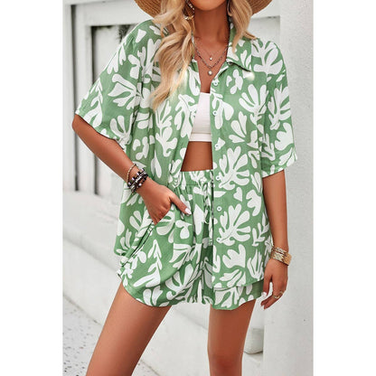Allover Print Elastic Shorts Two Pieces Button Set - Elings