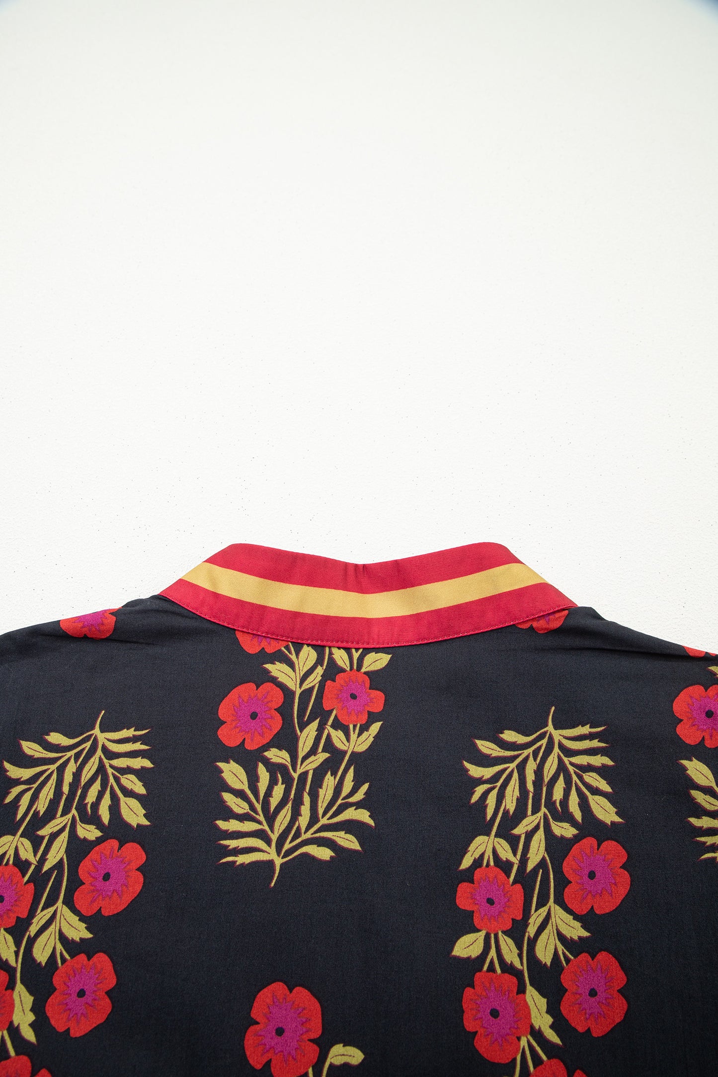 Plus Size Floral Print Ricrac Striped Trim Short Sleeve Cotton Blouse