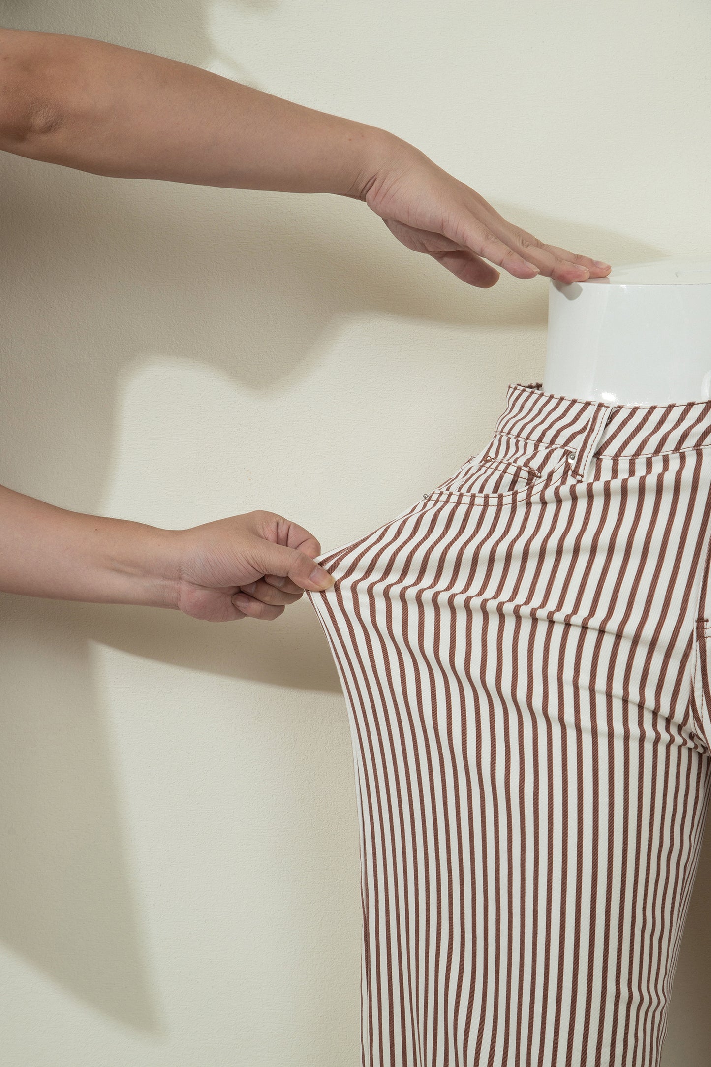Stripe Casual Barrel Jeans