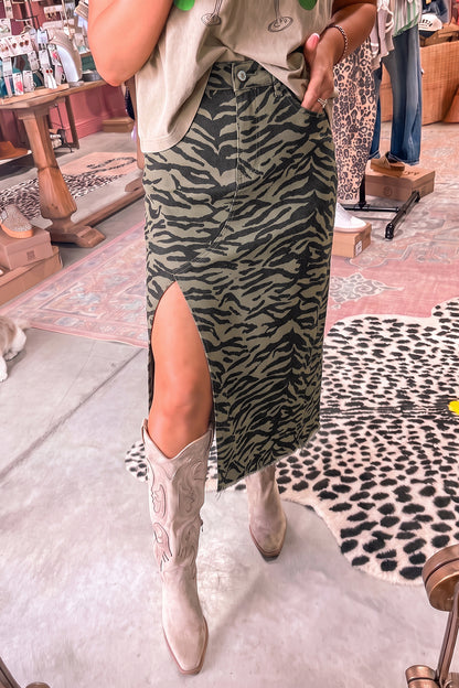 Leopard Print Side Split Frayed Hem Denim Midi Skirt